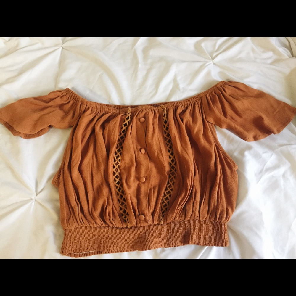 LF STORES Top (NWT)